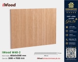 Tấm Nhựa Ốp Tường Nano iWood W40-2 góc chụp cận cảnh khớp nối hèm khóa khít