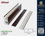 Lam Hộp Gỗ Nhựa Trang Trí Cầu Thang iWood L510-4 góc nhìn nghiêng chiếu sáng vân gỗ tự nhiên