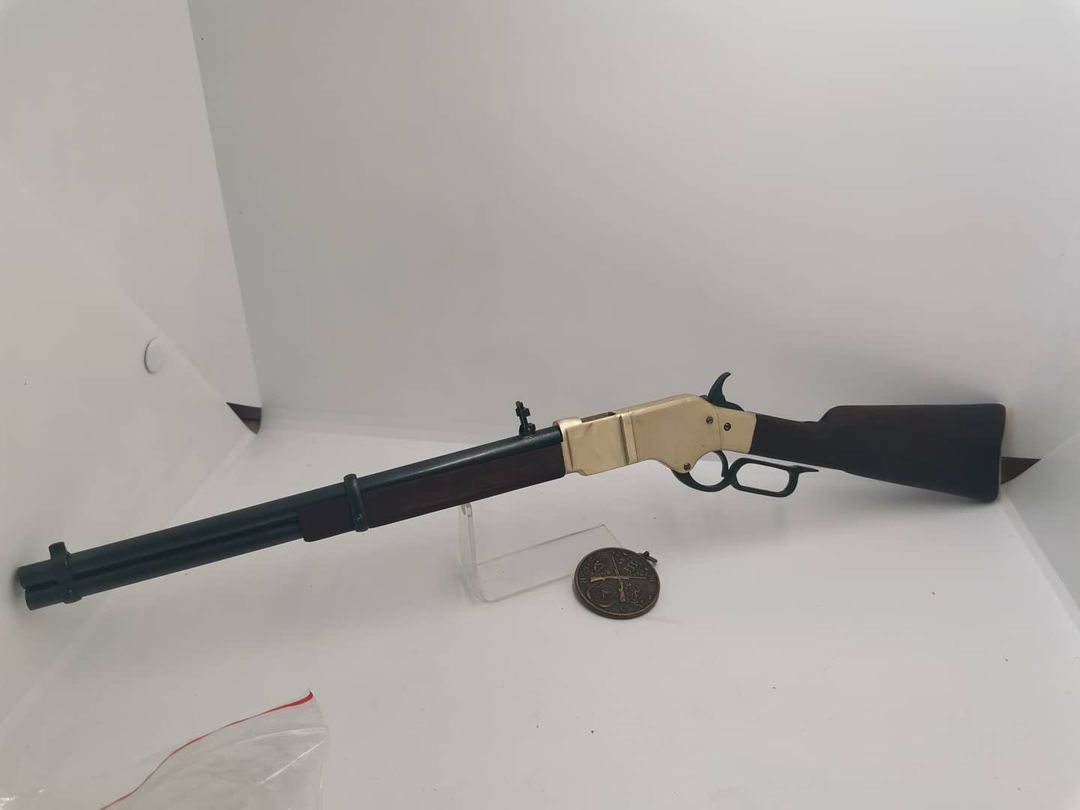 1:2 scale Winchester