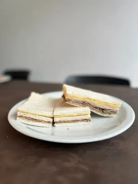MIGA TERNERA Y QUESO