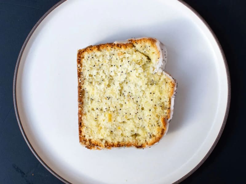 BUDIN LIMÓN Y AMAPOLAS