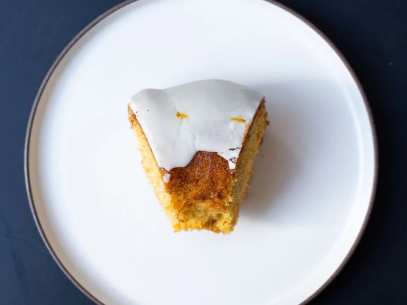 BUDIN ZANAHORIA CON GLASEADO DE QUESO CREMA