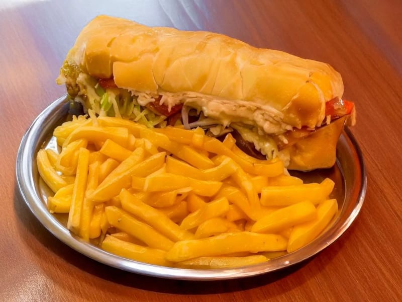 Sandwich de milanesa especial
