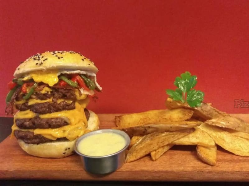 Hamburguesa frank-furt XXL c/papas