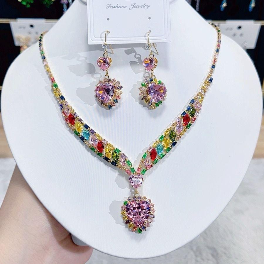 Crystal Bloo Necklace