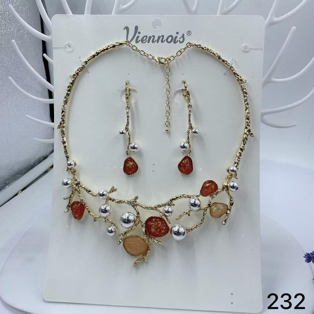 Rose Essence Necklace 