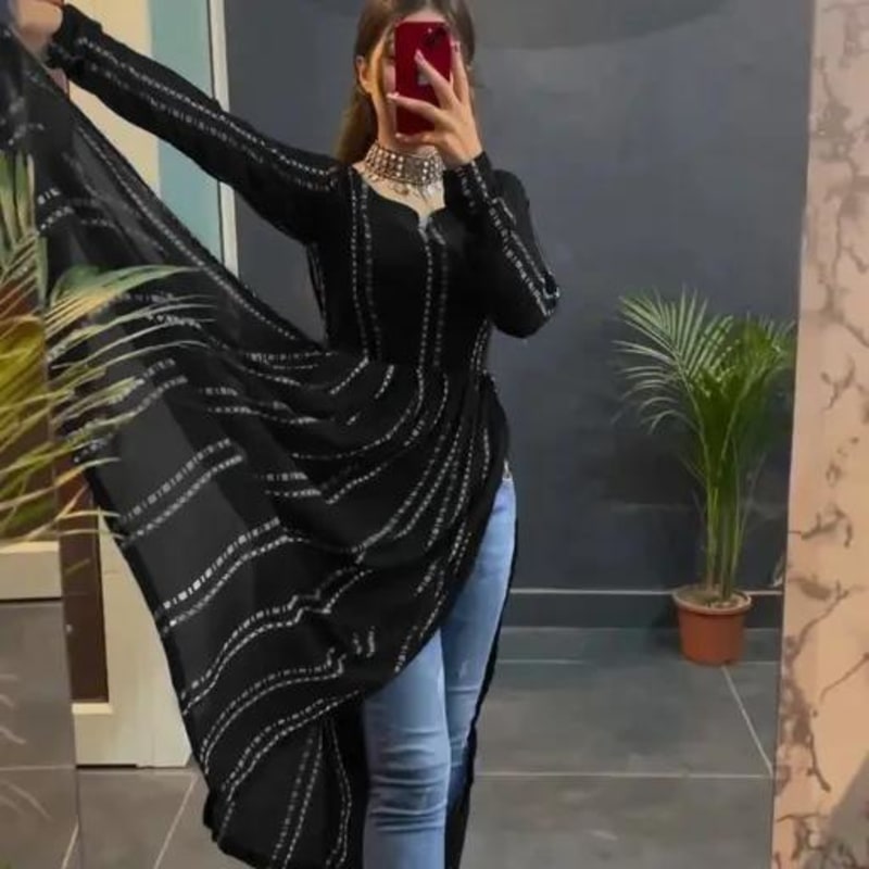 Trendy Kurta Sets