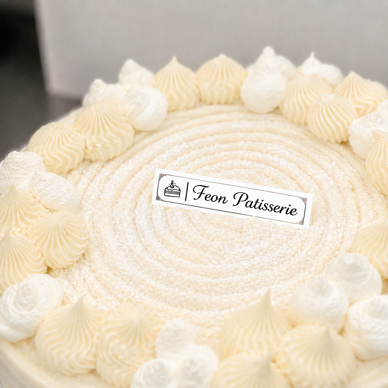 Signature Vanilla Mille Crêpe 3