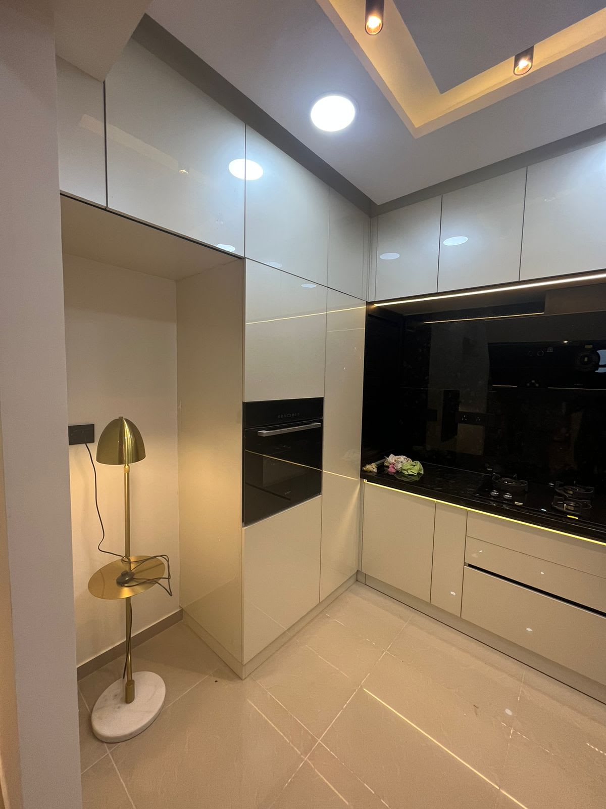 Built-in Wardrobe — Studio Housify interiors, Bengaluru