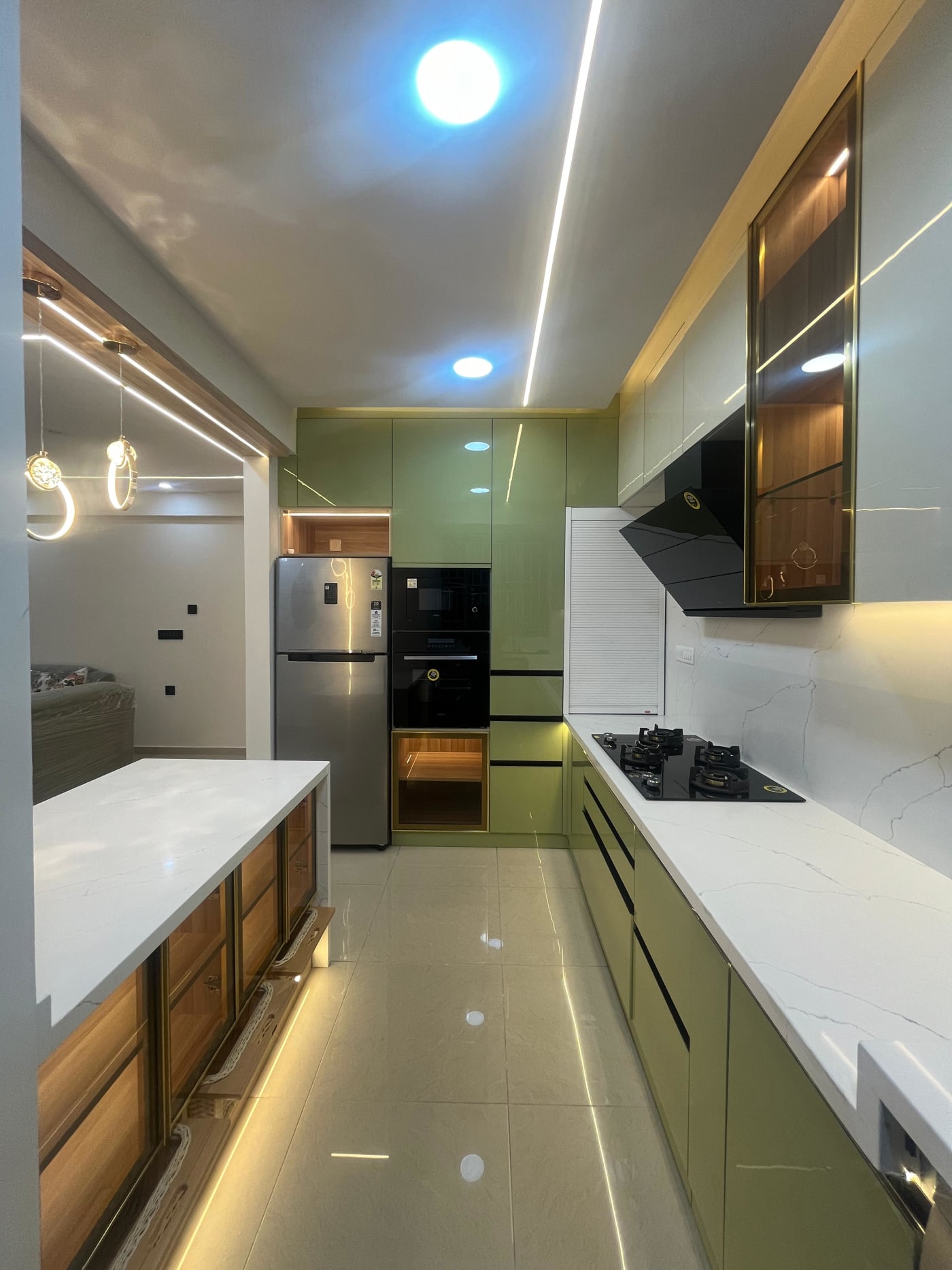 Contemporary Home Lounge — Studio Housify interiors, Bengaluru