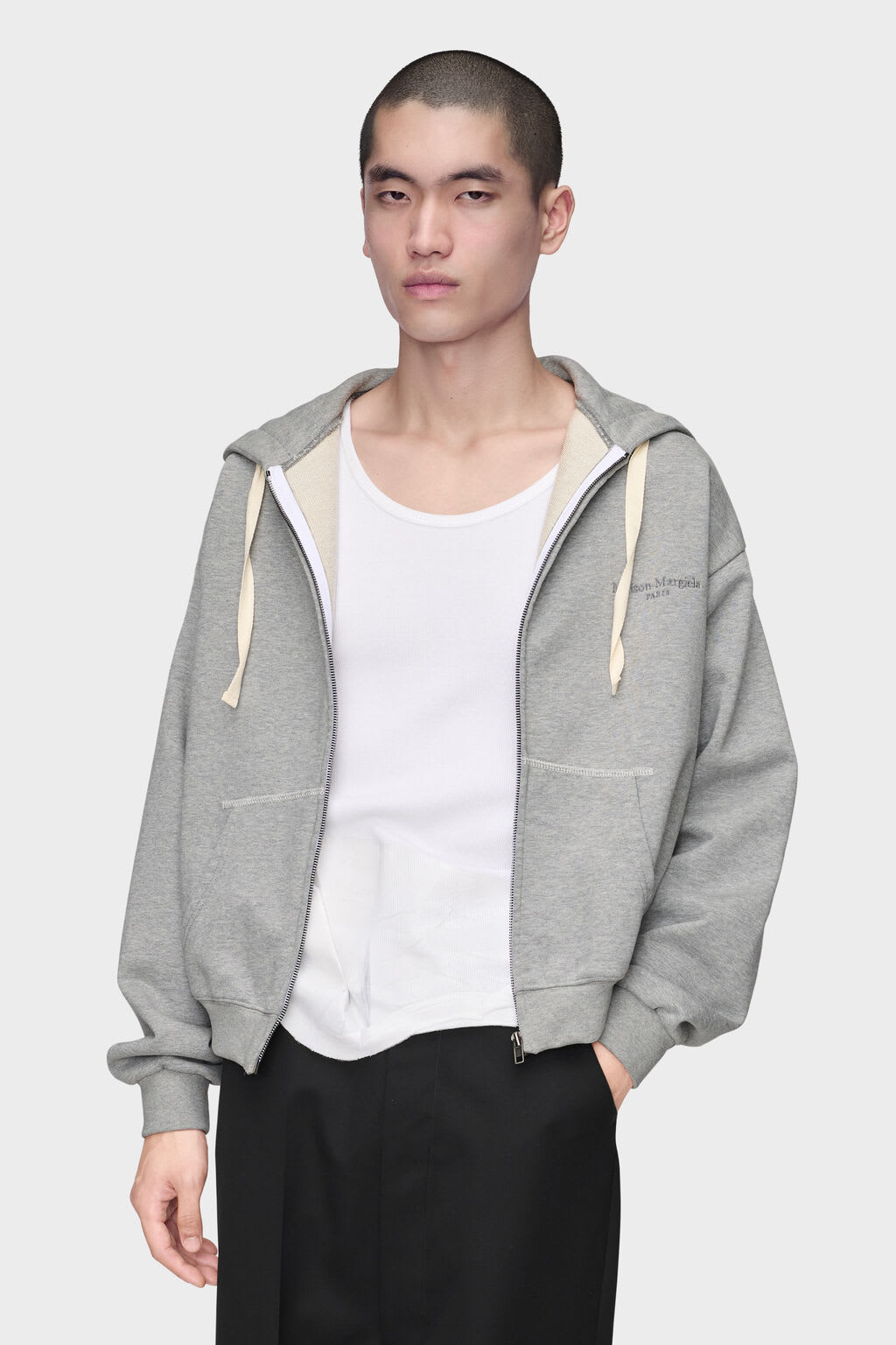 Zipped Hooded Sweatshirt 4