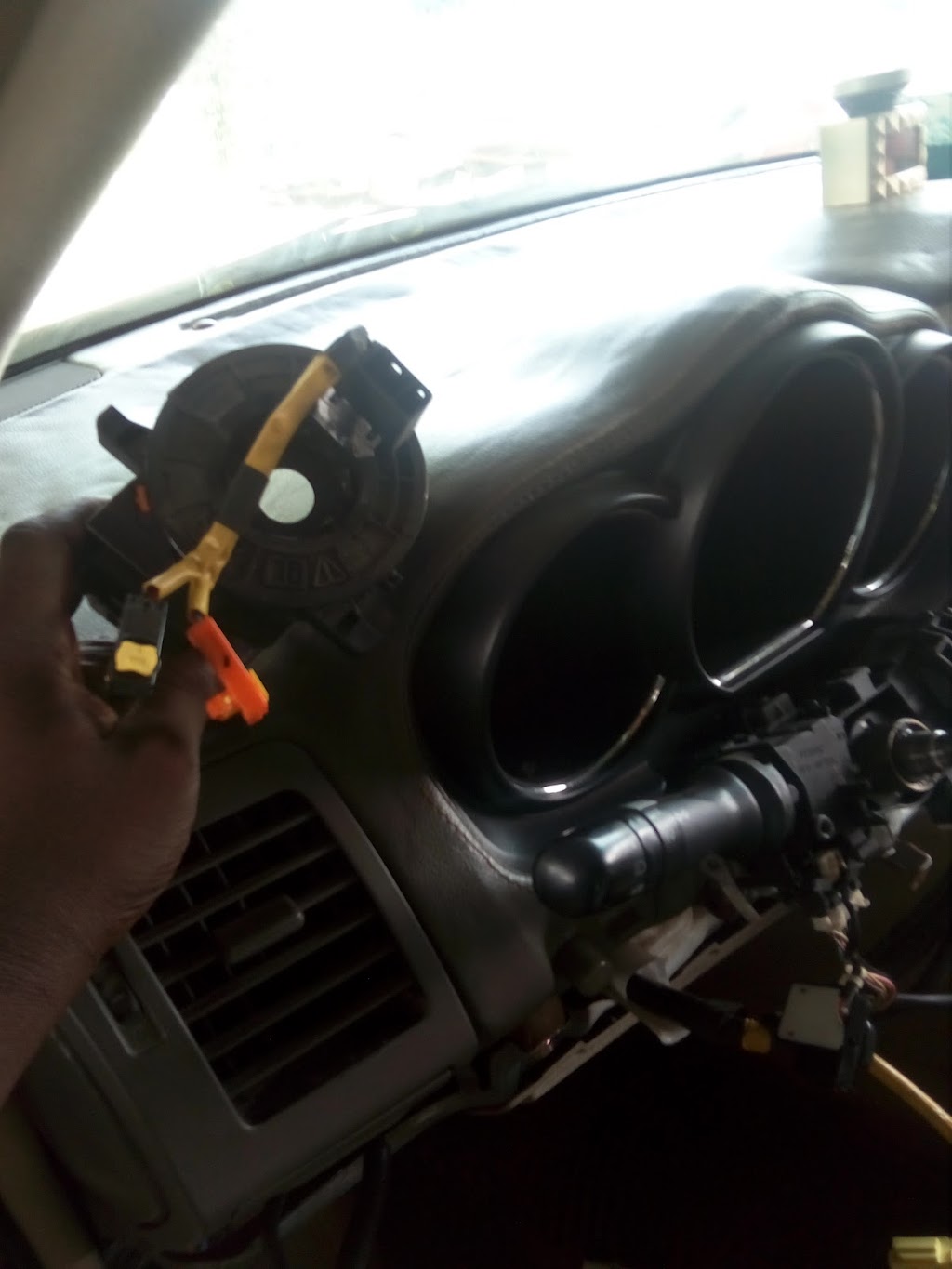 Tobims & Sam Auto Mechanic & Electrical Workshop