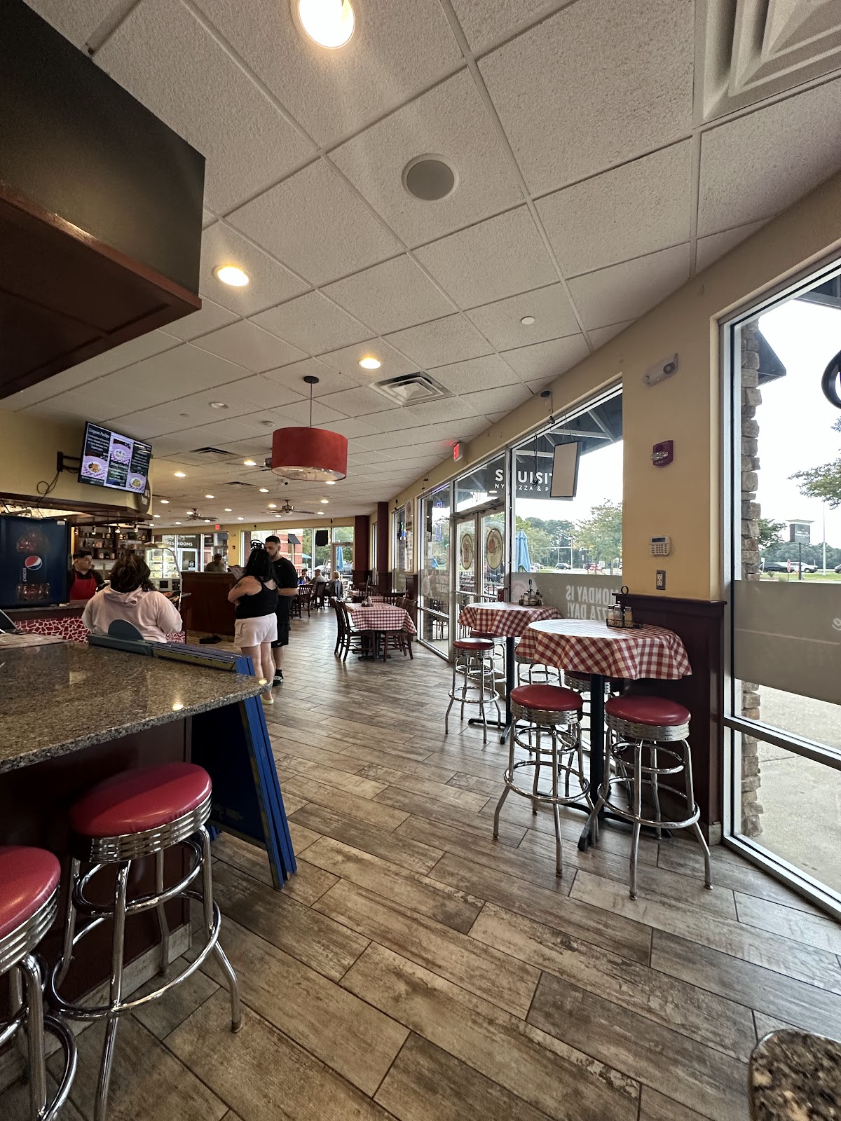 Squisito Pizza and Pasta gallery 4