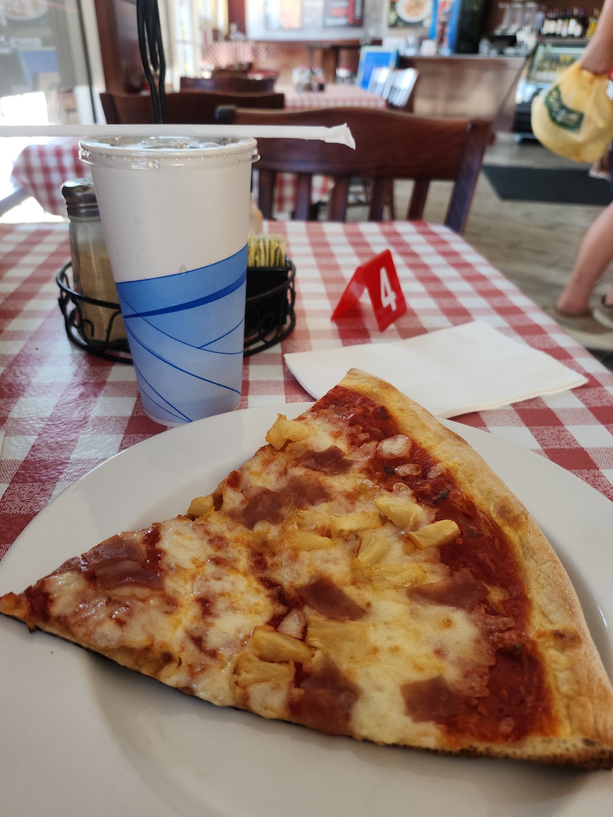 Squisito Pizza and Pasta gallery 6