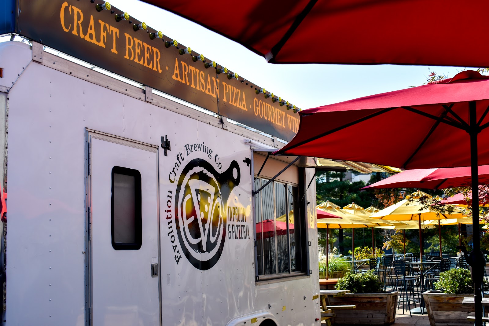 Evolution Taproom & Pizzeria gallery 4