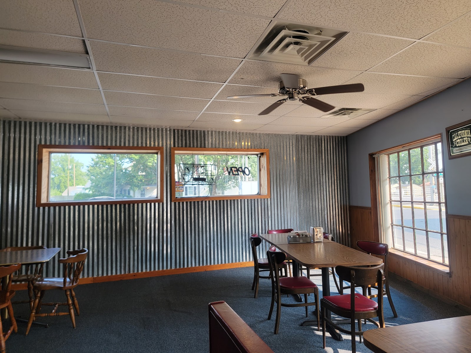 Hurlock Pizza Palace gallery 4