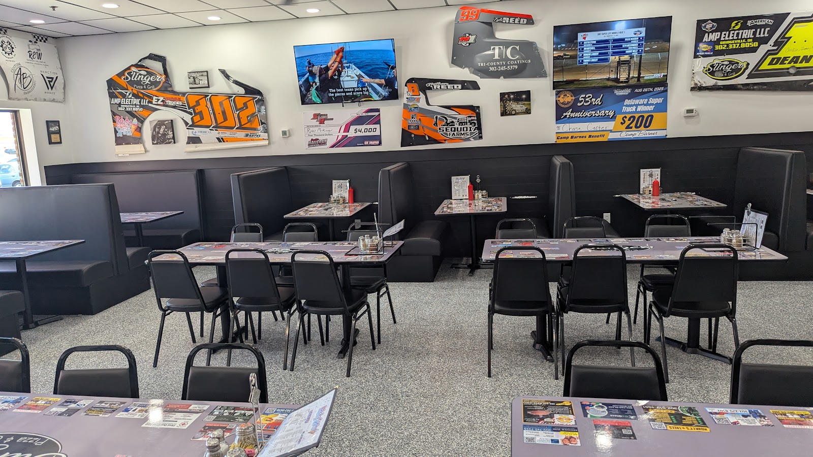 Slingers Pizza & Grill gallery 3