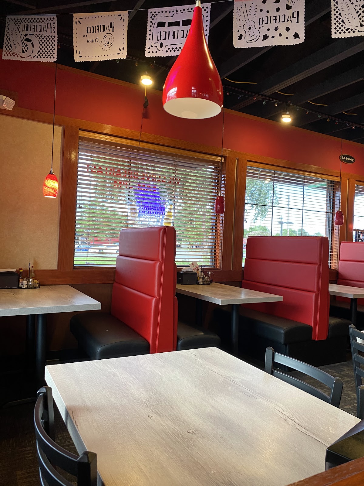 Genesis Pizza & M�xican Restaurant gallery 4