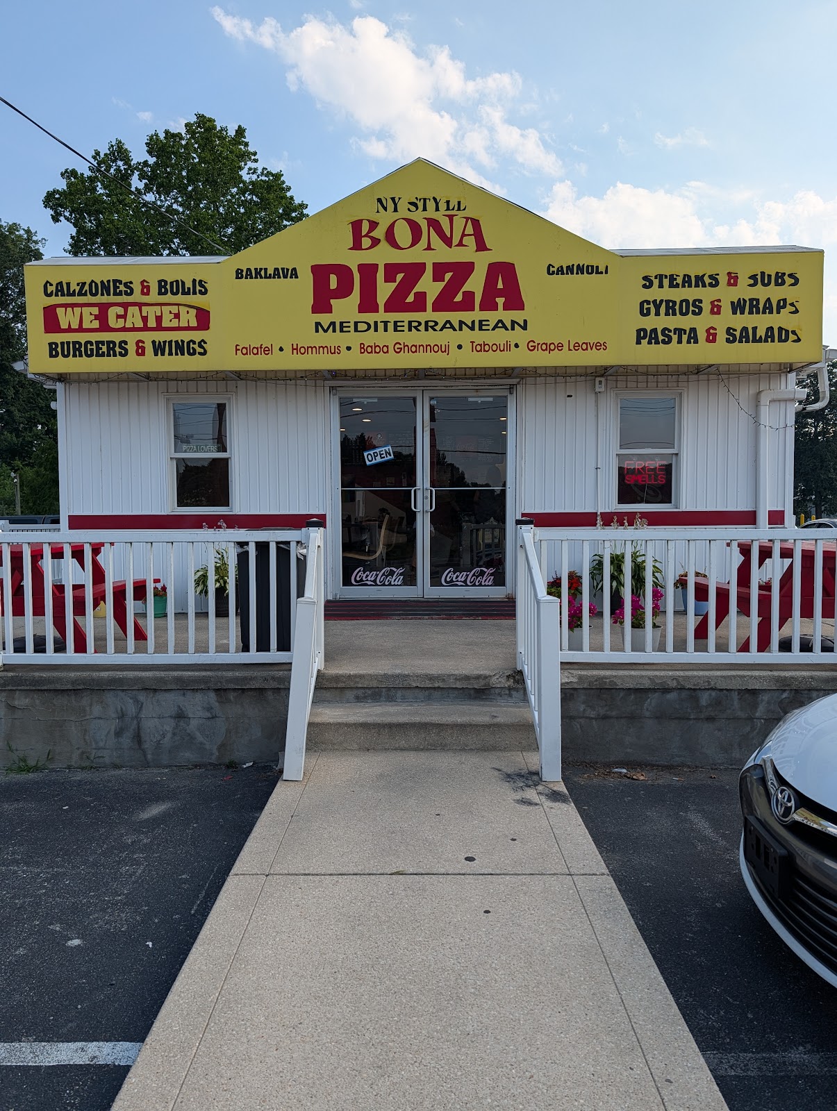 Bona Pizza gallery 2