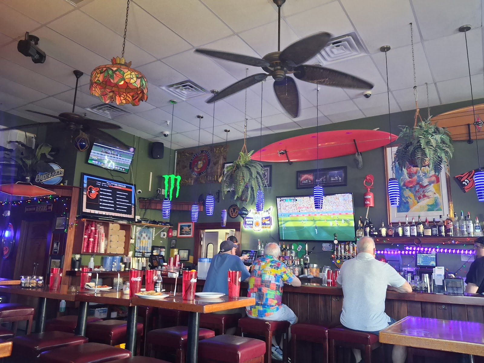 Johnny's Pizza & Pub gallery 4
