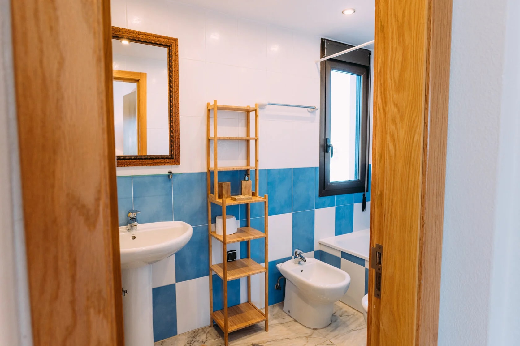 Paradise Beach House thumbnail 1