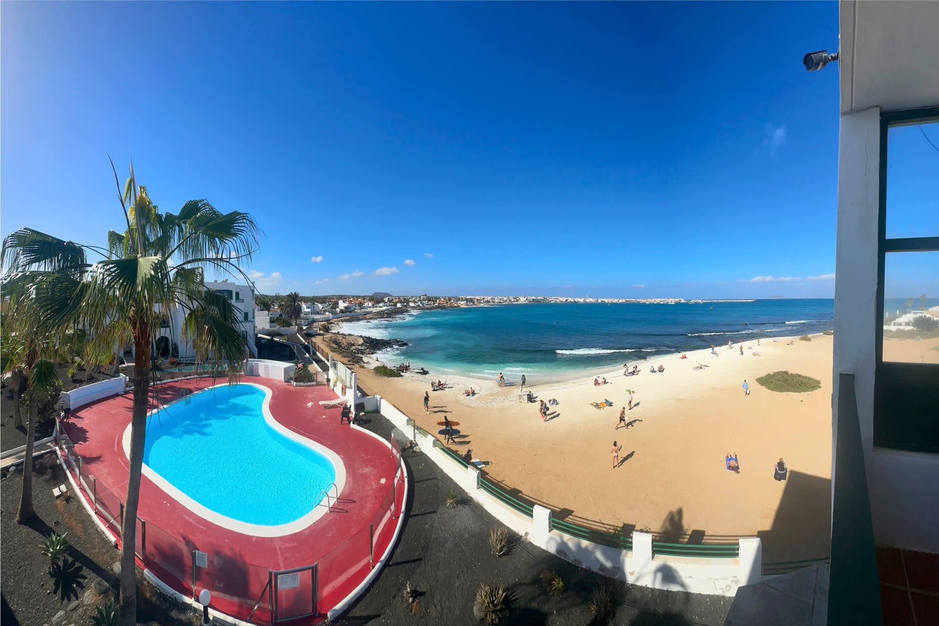 Seafront 3 Vistas - Interior/Exterior View of Luxury Villa in Fuerteventura - Image 1