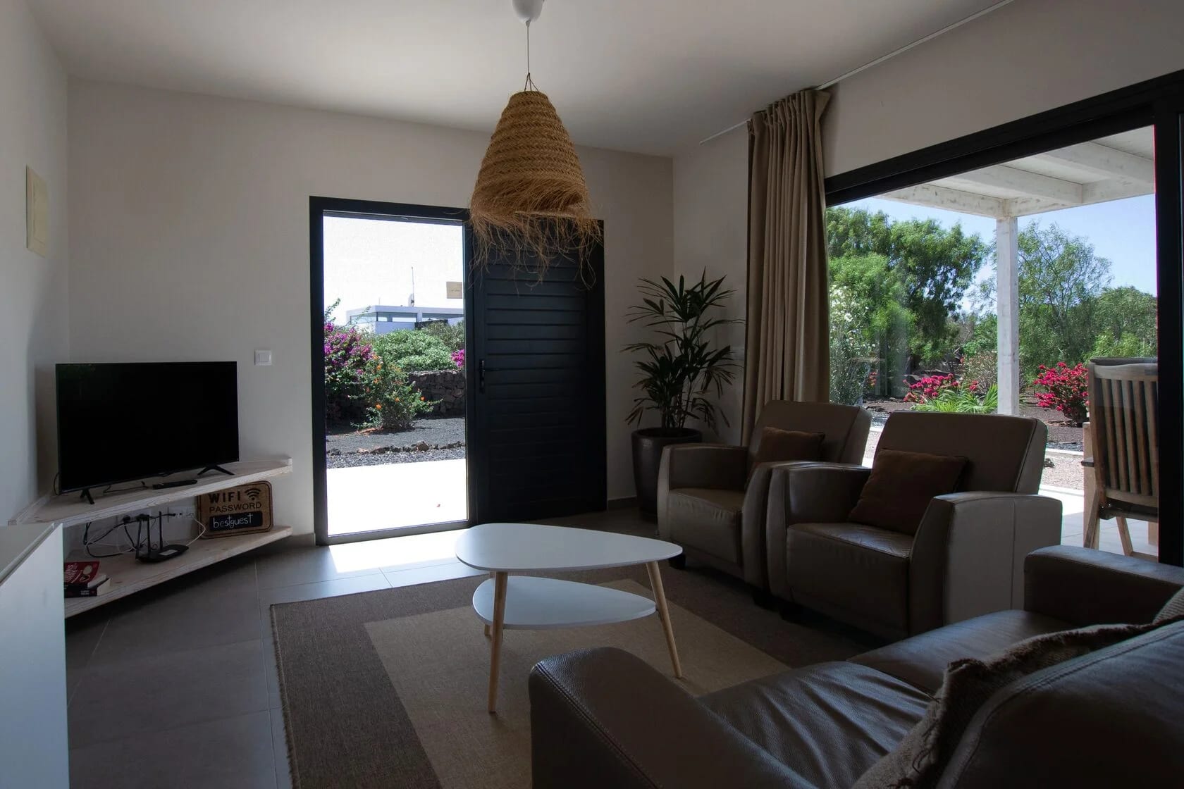 Villa Alegre 30 B thumbnail 1