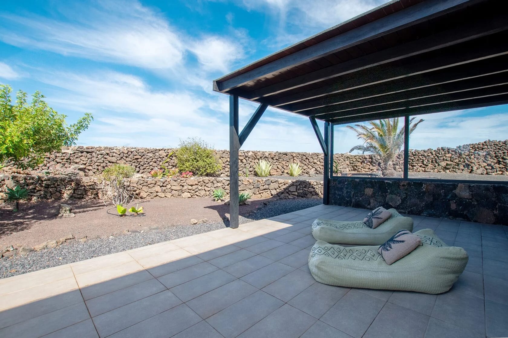 Villa Makai 34 A thumbnail 1