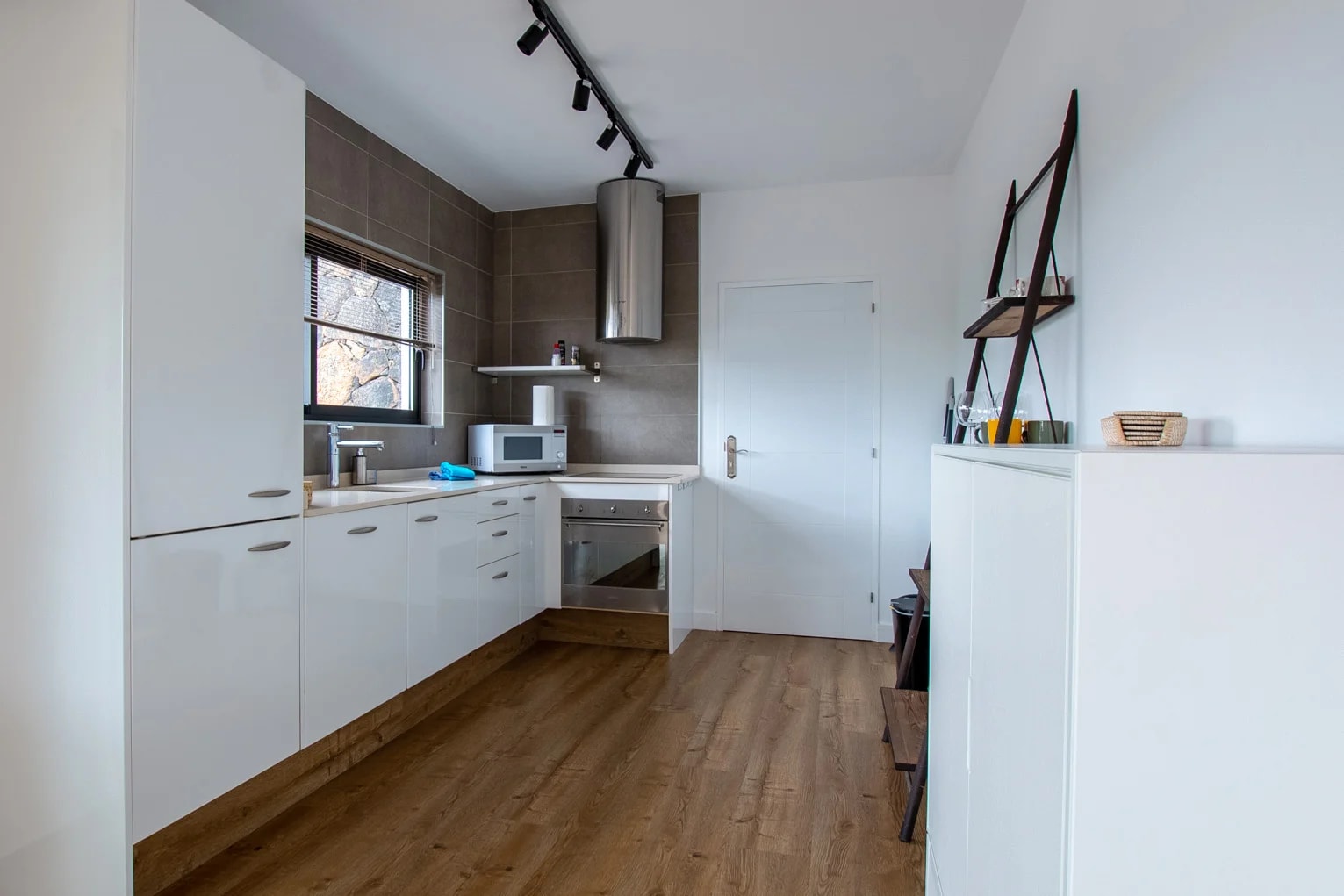 Villa Manalari Private Jacuzzi thumbnail 3