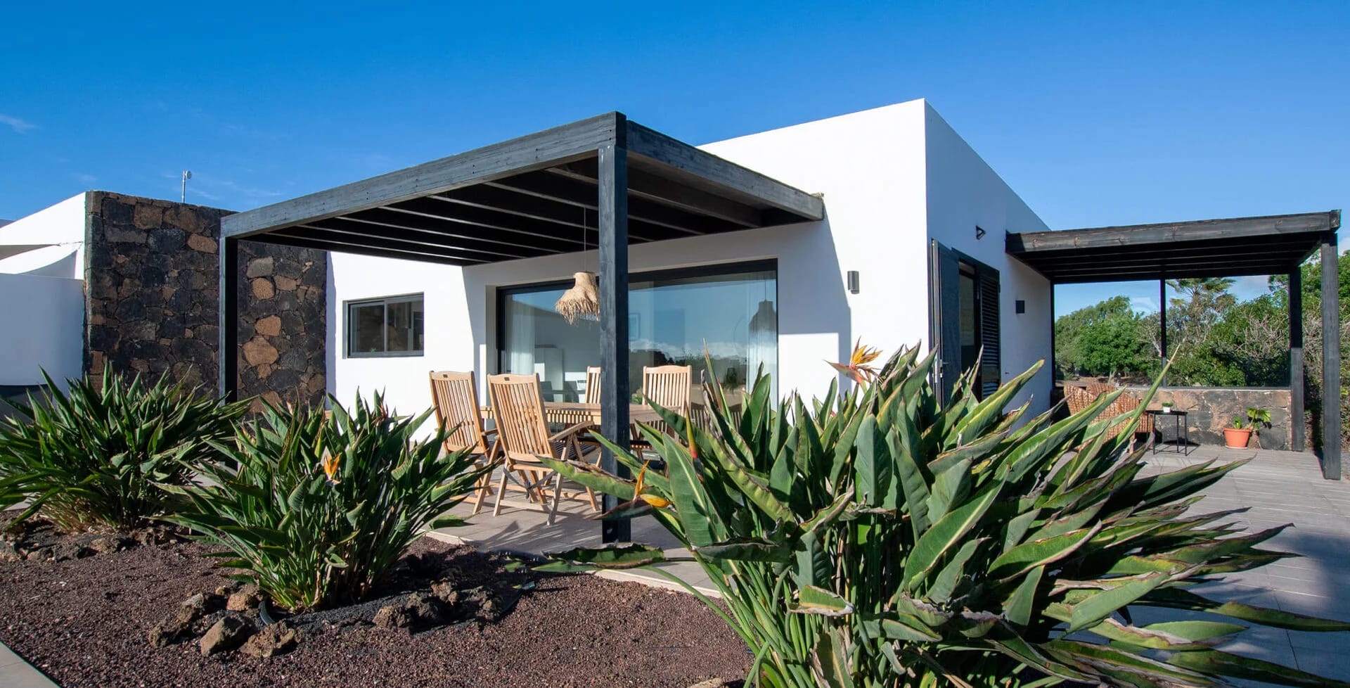 Villa Matriana 36 B - Interior/Exterior View of Luxury Villa in Fuerteventura - Image 1