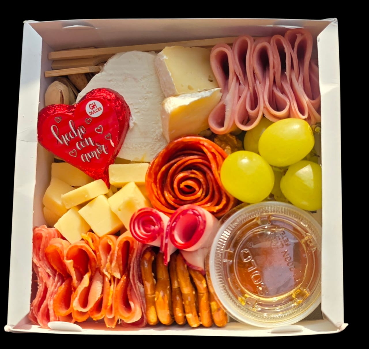 Mini Box Gourmet: Regalo de Quesos y Charcutería (CDMX)