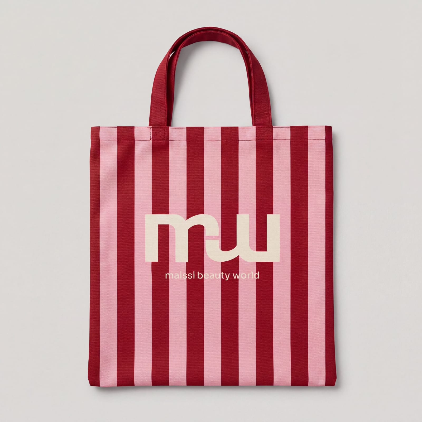 Fabricamos las Bolsas Totebags de Maissi Beauty World Panamá 2026
