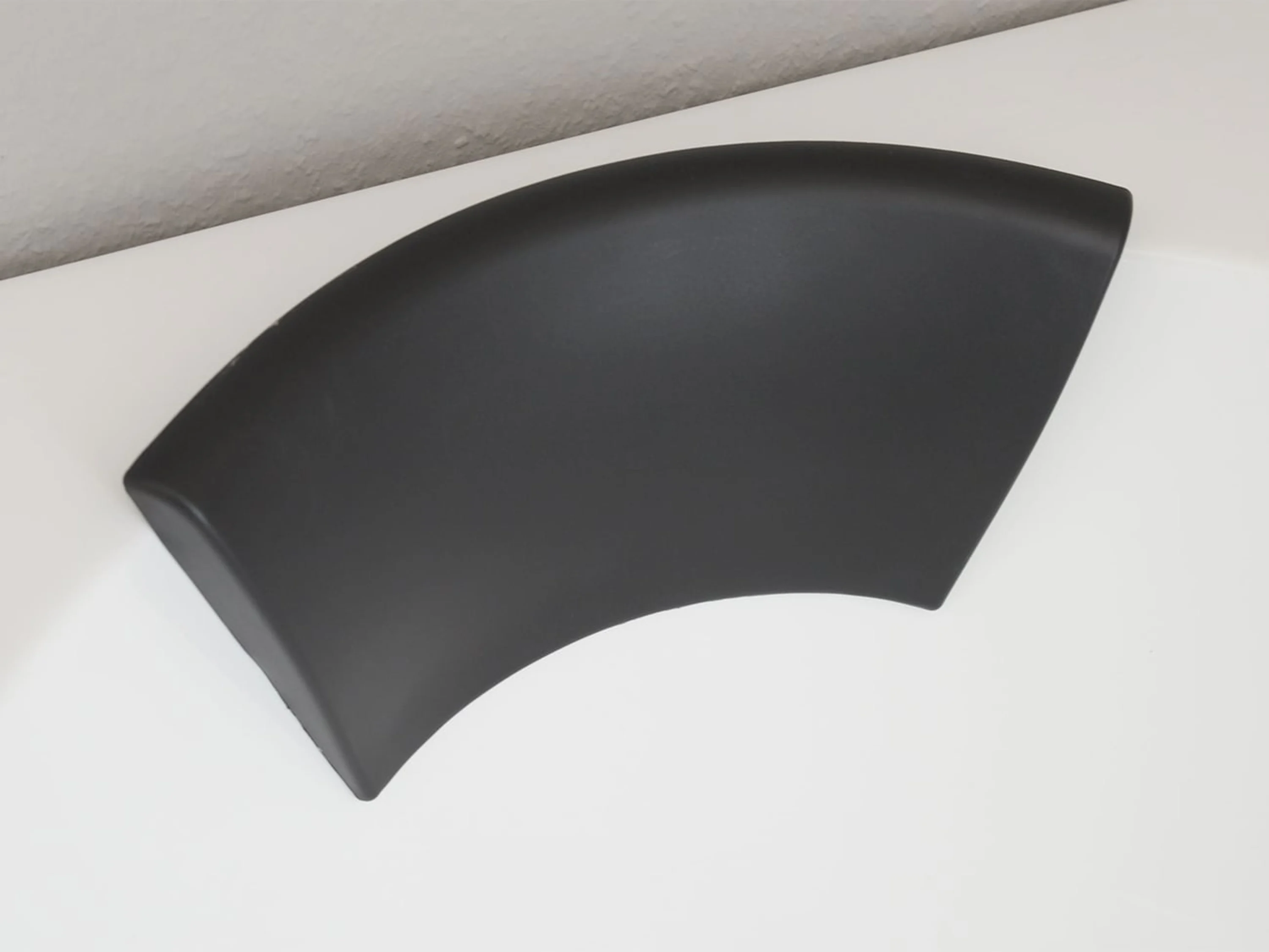 GEL Nackenkissen klein, 38 x 18 cm, selbstklebend, Farbe schwarz