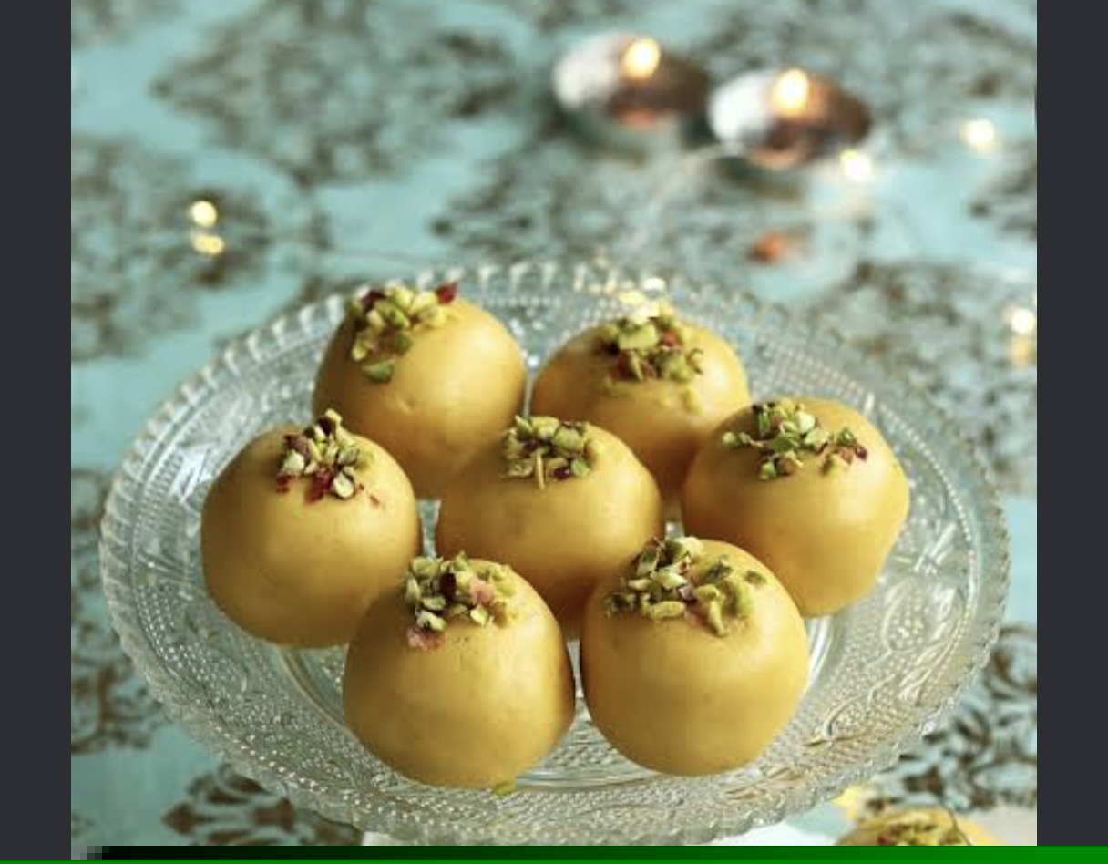 BESAN LADDU