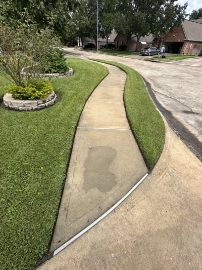 House Washing project by B&R Power Washing in River Oaks, Houston