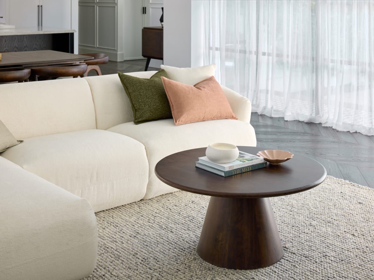 Manor Hardwood Round Coffee Table | Arabica Walnut