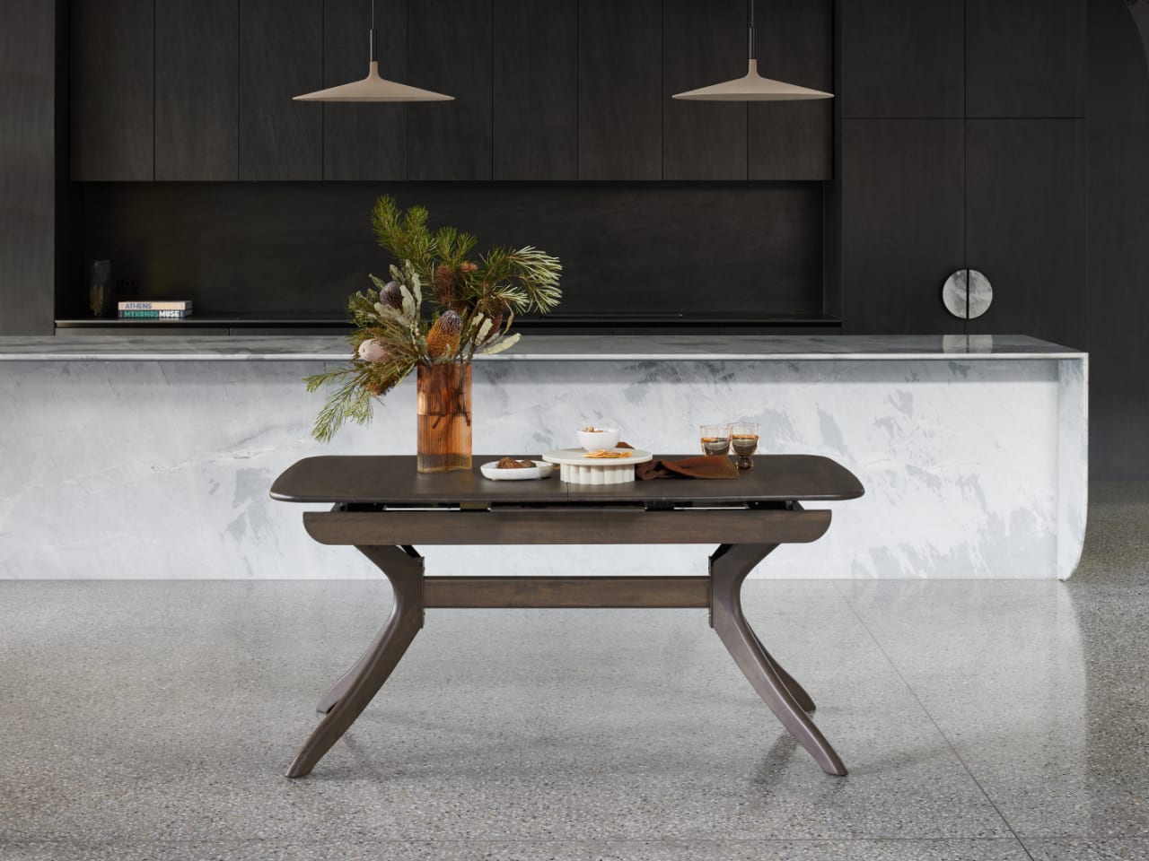 Villa Hardwood Extendable Dining Table | Rectangle | Rustic Walnut