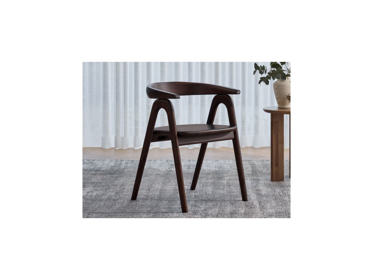Manor Hardwood Dining Chair | Arabica Walnut
