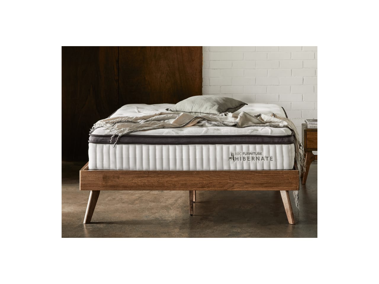 Hibernate Queen Size Mattress | Latex | Pocket Springs | Pillow Top | Gel Memory Foam