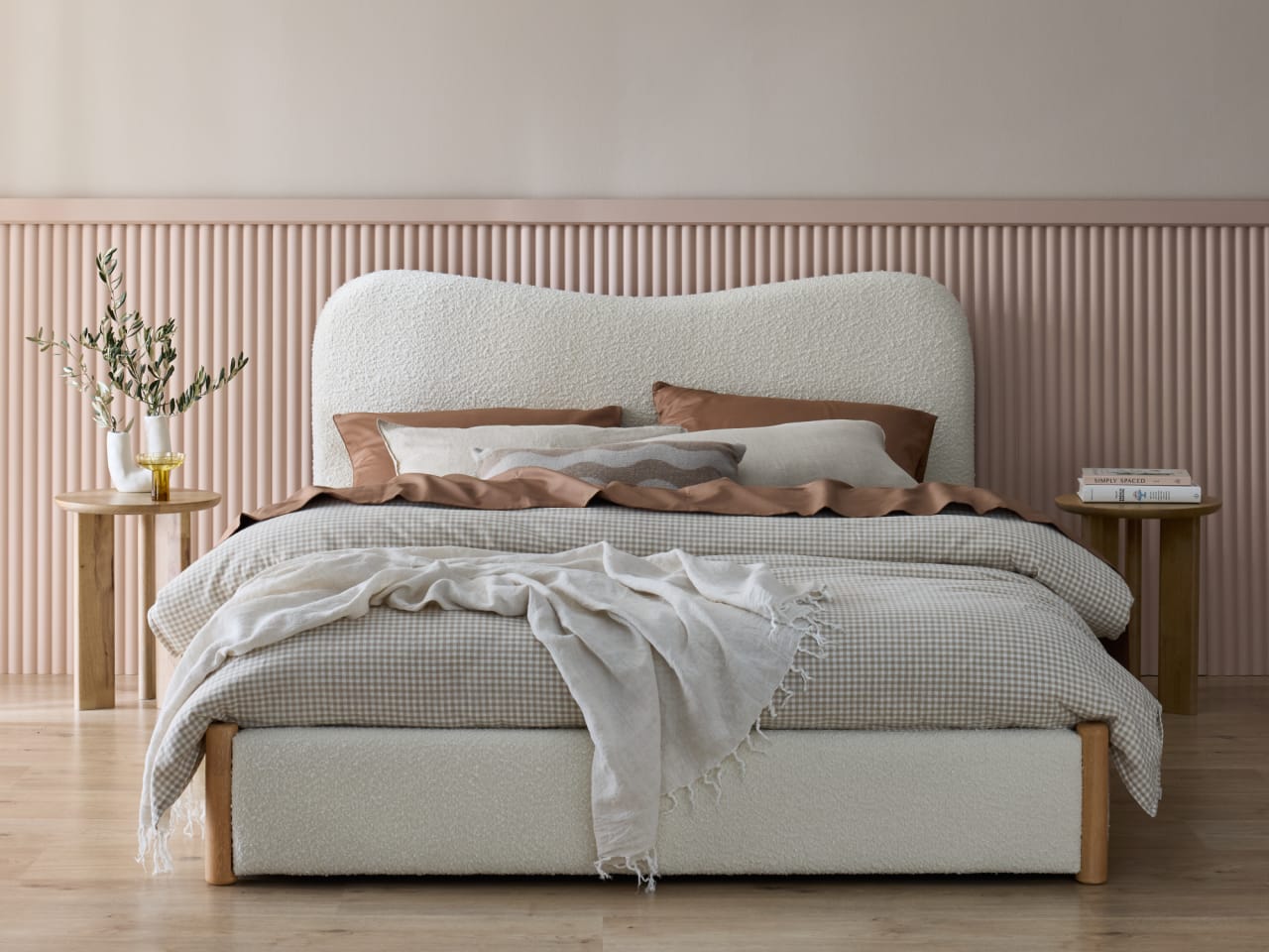 Cove 3PCE Queen Bedroom Suite | Ivory Boucle Fabric