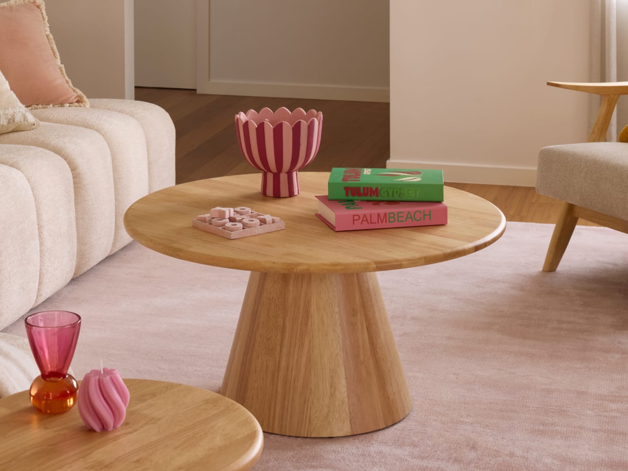 Manor Hardwood Round Coffee Table | Natural