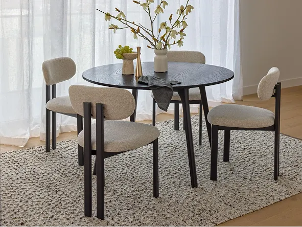 Dining & Entertainment