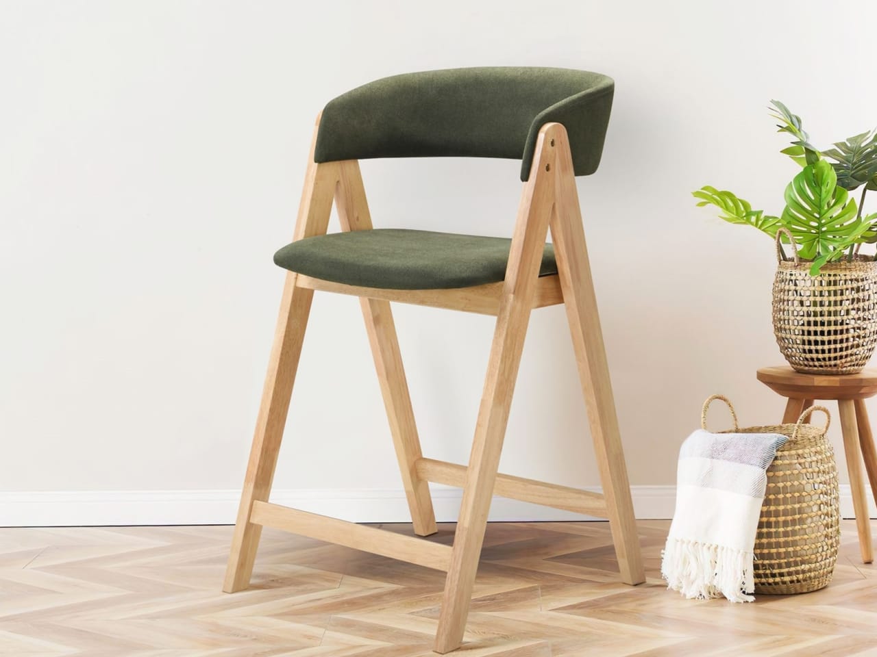 Gaudi Hardwood Counter Bar Stool | Natural | Green Fabric