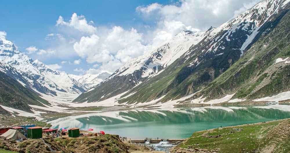 Saif ul Malook lake with beautiful view
