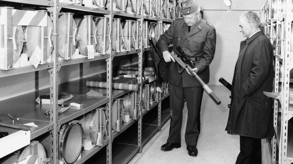 Búnker de la -26 en Rüfenach, Aargau, oculto en un establo