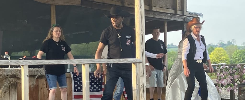Photo of Dancing On The Grapevine 🍇 Line Dancing Hereford