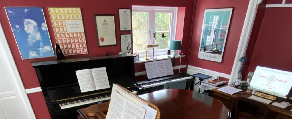 Photo of Piano Hands | Johnny Morrissey - Piano Tuition