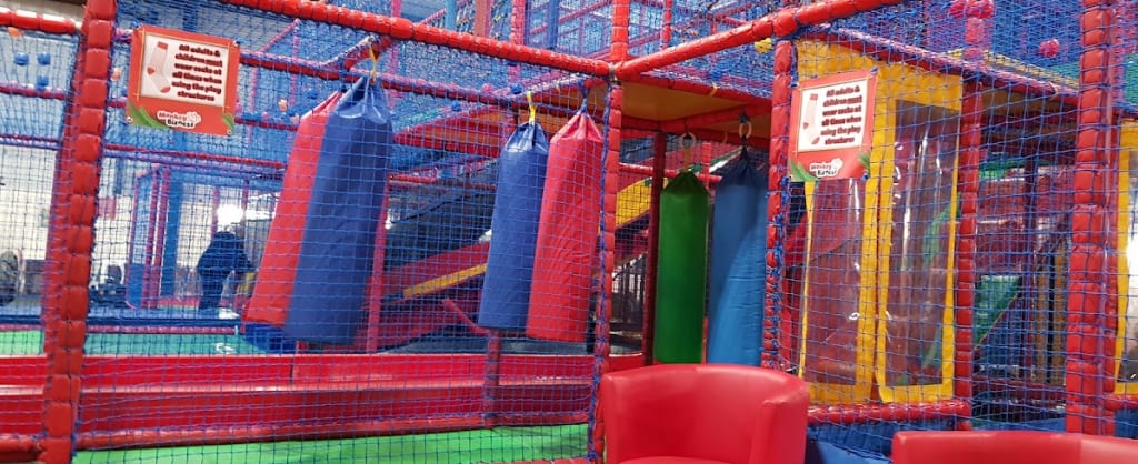 Photo of Monkey Bizness Hull