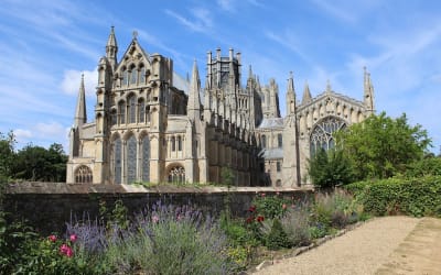 Ely Porta Language School