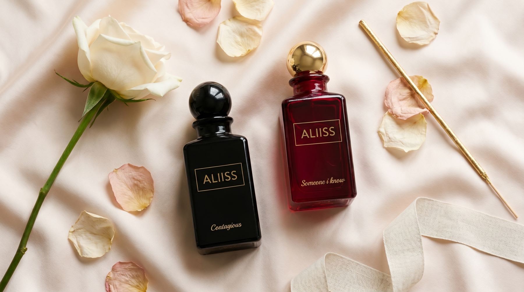 Aliiss collection flatlay